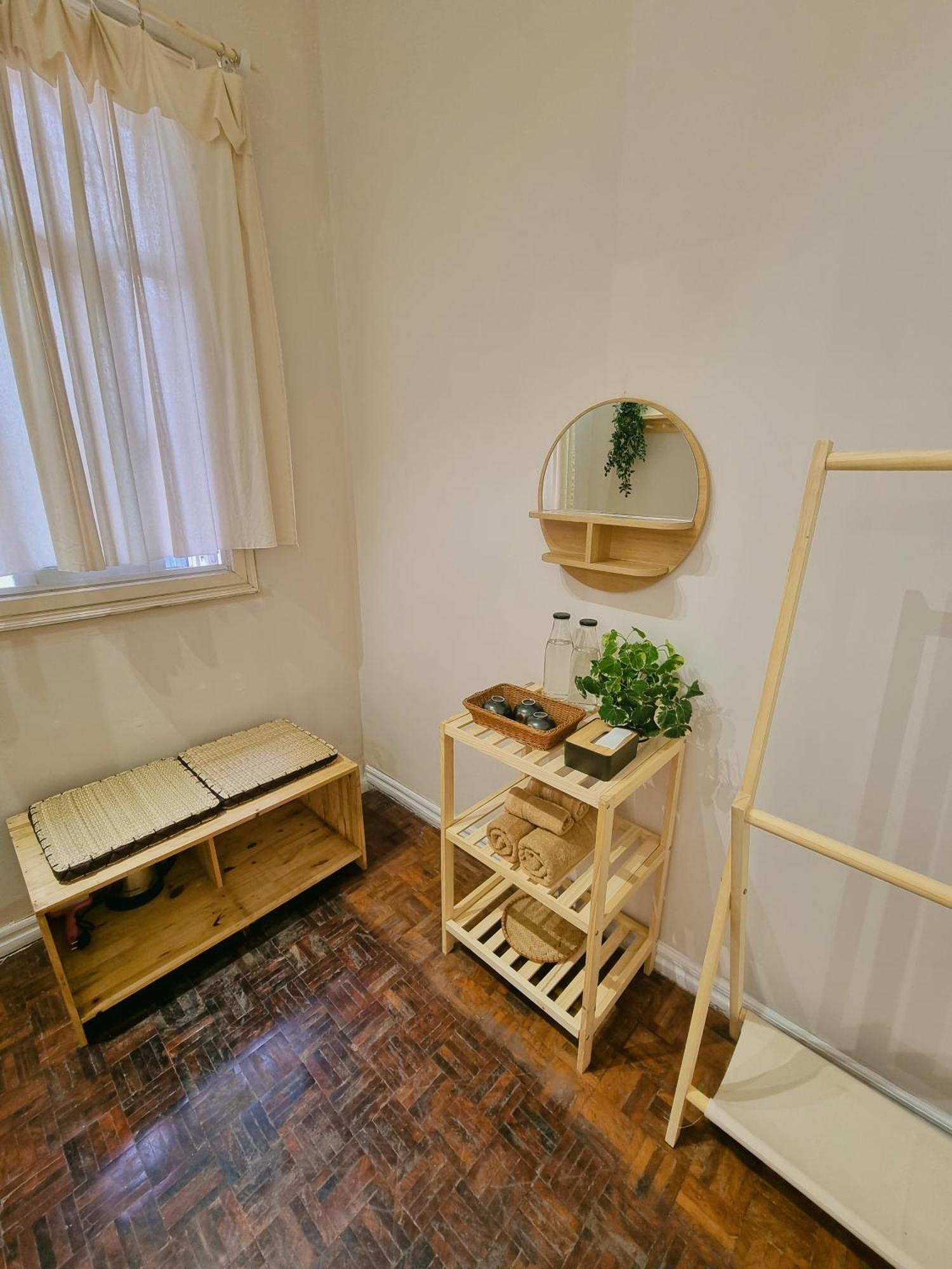 Daisy'S Stay Hanoi Exterior photo